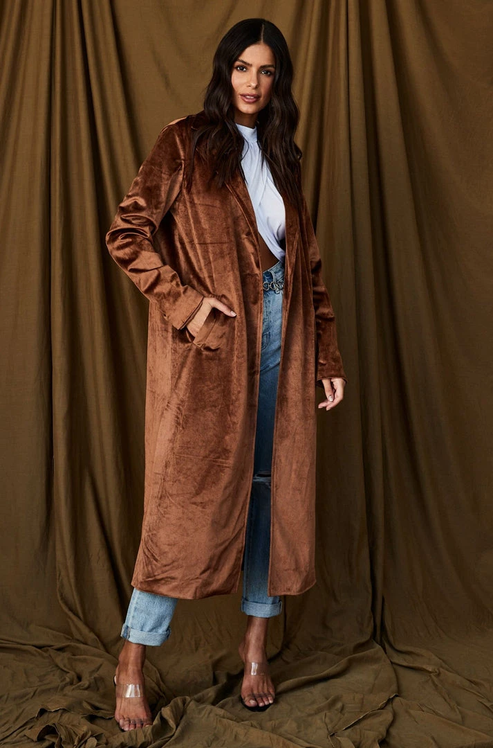 LISTICLE Perri Velvet Bronze Duster 3 LISTICLE Perri Velvet Bronze Duster