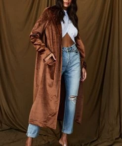 LISTICLE Perri Velvet Bronze Duster 15 LISTICLE Perri Velvet Bronze Duster