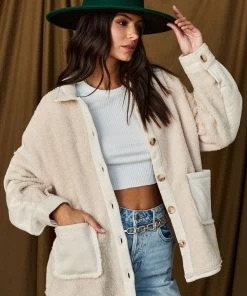 LISTICLE Hanzel Ivory Shacket