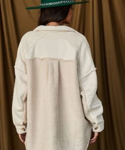 LISTICLE Hanzel Ivory Shacket