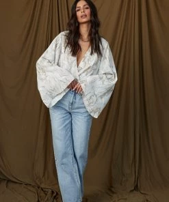 ACOA Elefante Beige Swirl Blouse CLOTHING