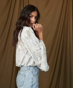 ACOA Elefante Beige Swirl Blouse CLOTHING