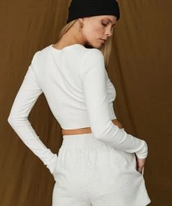 Modern Bridge International Co,Ltd. FLAT/RM B 3/F WING CHEONG COMM BLDG 19-25 JERVOIS STREET SHEUNG WAN HKWINK New Arrivals Oakley Vintage Grey Shorts