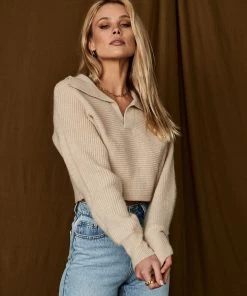THE FREE YOGA Move On Beige Cropped Sweater CLOTHING