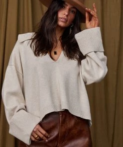 ET CLET Brady Beige Collared Sweater