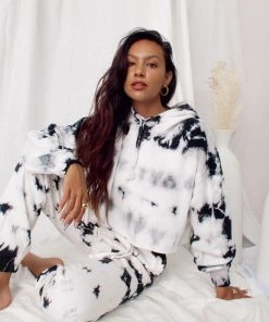 Fan Of A Fan CLOTHING Marble Tie Dye Cropped Sweatshirt