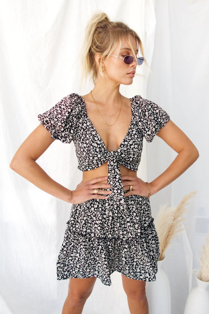 Audrey 3 + 1 La Spezia Floral Ruffle Skirt 6 Audrey 3 + 1 La Spezia Floral Ruffle Skirt