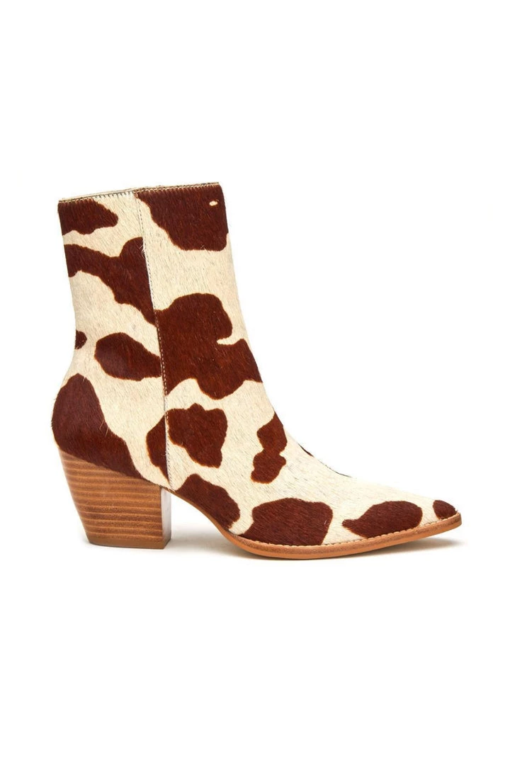 Matisse Caty Brown Cow Spot Boots 5 Matisse Caty Brown Cow Spot Boots