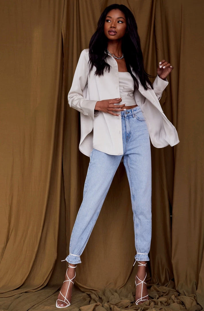 CENTRO INTERNATIONAL SOURCING LTD Norah Light Wash Mom Jeans CLOTHING 8 CENTRO INTERNATIONAL SOURCING LTD Norah Light Wash Mom Jeans CLOTHING