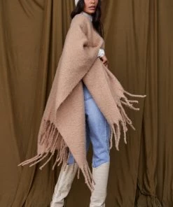 FAME New Arrivals Acadia Tan Poncho