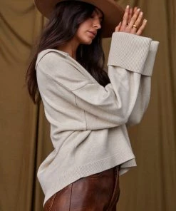 ET CLET Brady Beige Collared Sweater