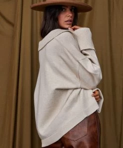 ET CLET Brady Beige Collared Sweater