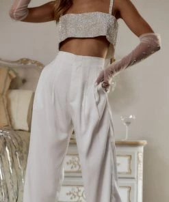 IGOU Adaline Pearl Bridal Gloves New Arrivals 11 IGOU Adaline Pearl Bridal Gloves New Arrivals