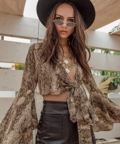 Emory Park Tie Breaker Black Faux Leather Shorts 20 Emory Park Tie Breaker Black Faux Leather Shorts