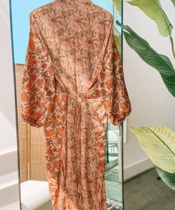 KARMA HIGHWAY Laguna Beach Floral Kimono 9 KARMA HIGHWAY Laguna Beach Floral Kimono