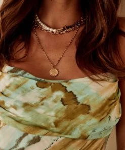 FAME Annalise Gold Coin Layered Necklace