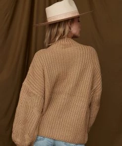 LISTICLE Jana Beige Oversized Sweater