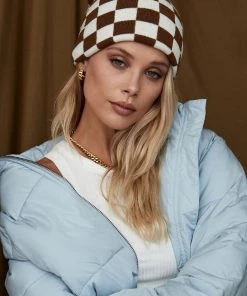 Modern Bridge International Co,Ltd. FLAT/RM B 3/F WING CHEONG COMM BLDG 19-25 JERVOIS STREET SHEUNG WAN HKWINK Avril Brown Checkered Beanie CLOTHING