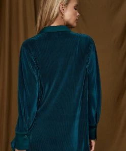 ACOA Camden Emerald Button Down Top CLOTHING