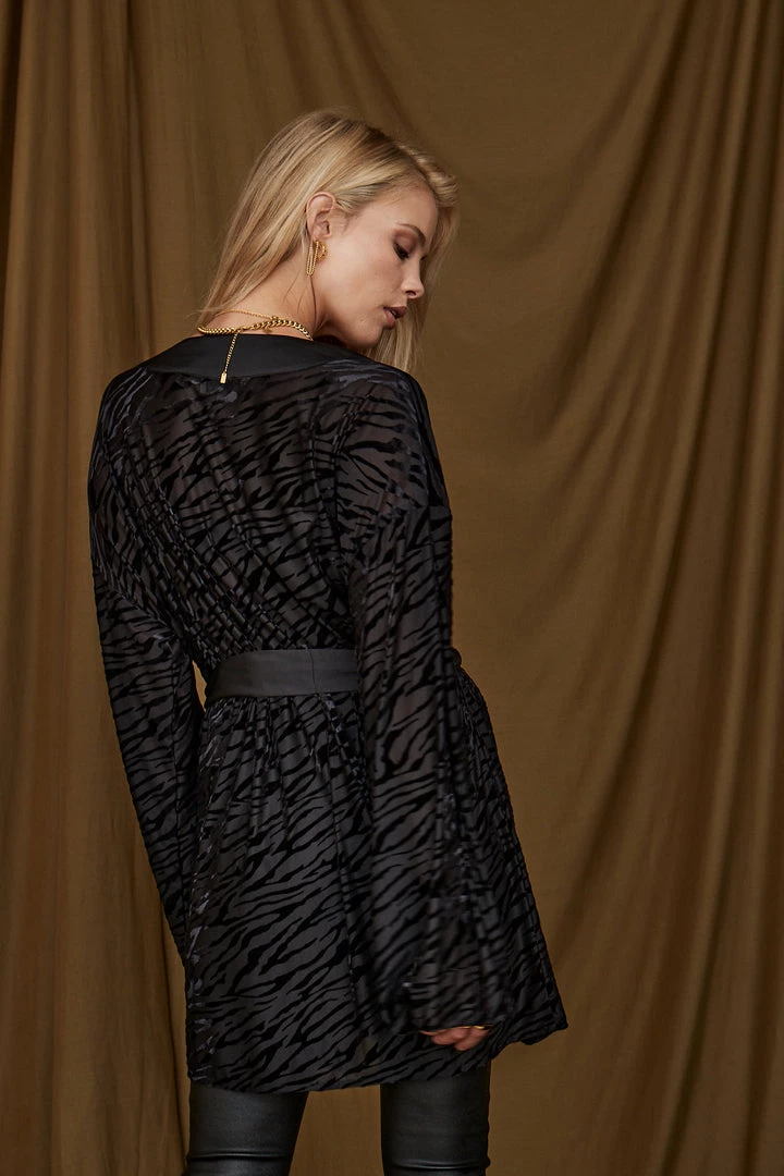 ACOA Zayne Black Velvet Zebra Kimono 13 ACOA Zayne Black Velvet Zebra Kimono