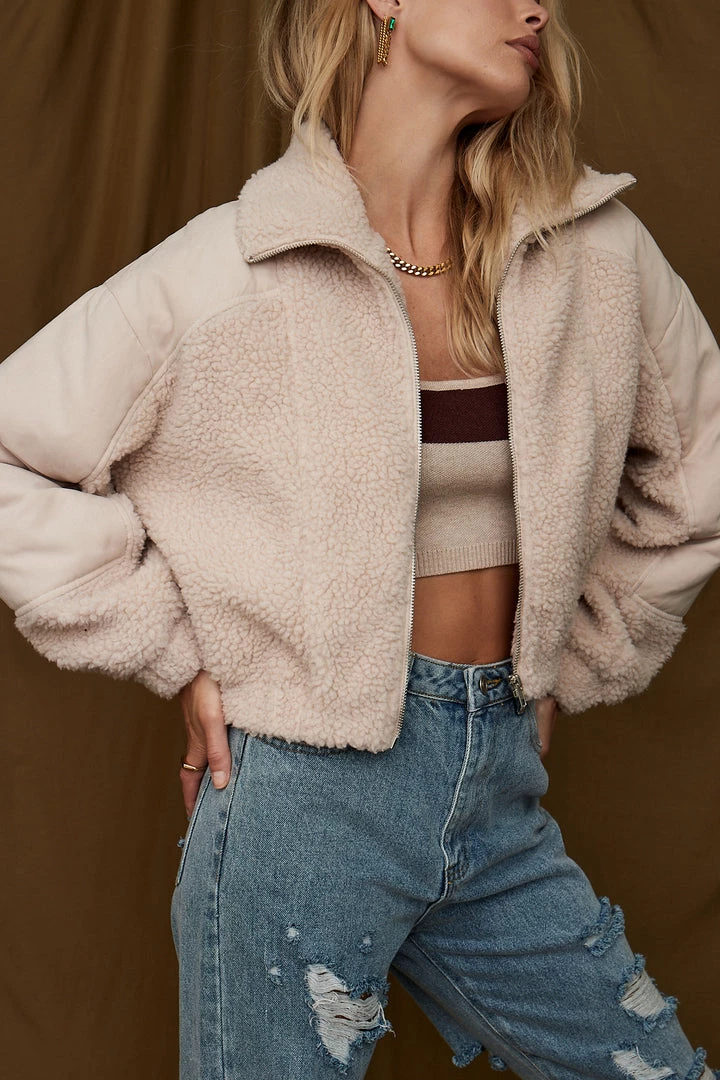 HYFVE CLOTHING Mt. Kisco Beige Sherpa Jacket 4 HYFVE CLOTHING Mt. Kisco Beige Sherpa Jacket