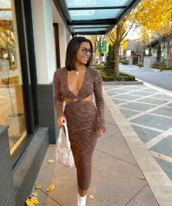 Modern Bridge International Co,Ltd. FLAT/RM B 3/F WING CHEONG COMM BLDG 19-25 JERVOIS STREET SHEUNG WAN HKWINK Uproar Mocha Knit Midi Dress