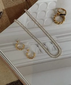 ALUMAUSA Shelby Stone Choker Necklace New Arrivals 9 ALUMAUSA Shelby Stone Choker Necklace New Arrivals