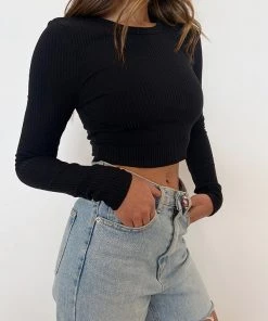 BEIGE BOTANY Ryann Black Long Sleeve Top