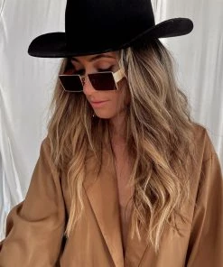 FAME Tana Gold Rectangle Sunglasses