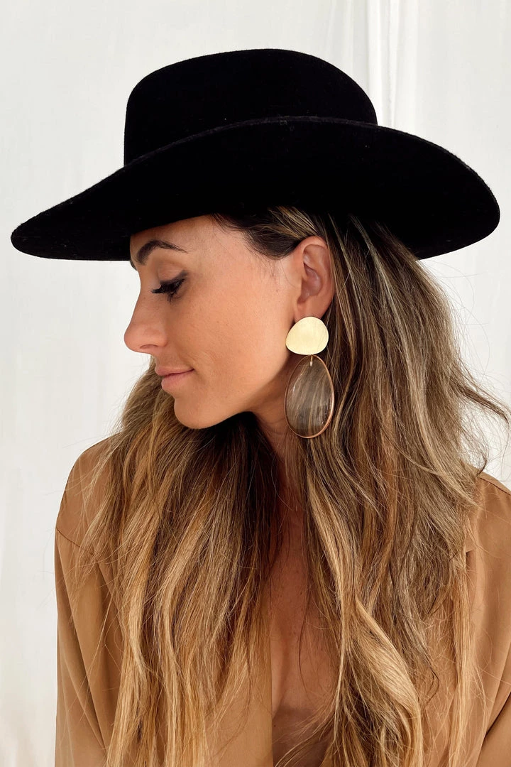 FAME Casaia Clear Resin Earrings 3 FAME Casaia Clear Resin Earrings