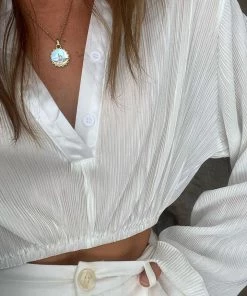 Modern Bridge International Co,Ltd. FLAT/RM B 3/F WING CHEONG COMM BLDG 19-25 JERVOIS STREET SHEUNG WAN HKWINK CLOTHING Nicole White Pleated Top