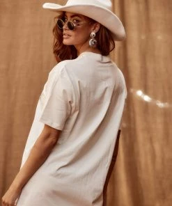 LOTUS FASHION CLOTHING World Tour 1987 Ivory Graphic Tee