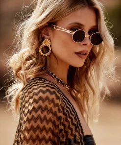 Lucent Duke Black And Gold Sunglasses